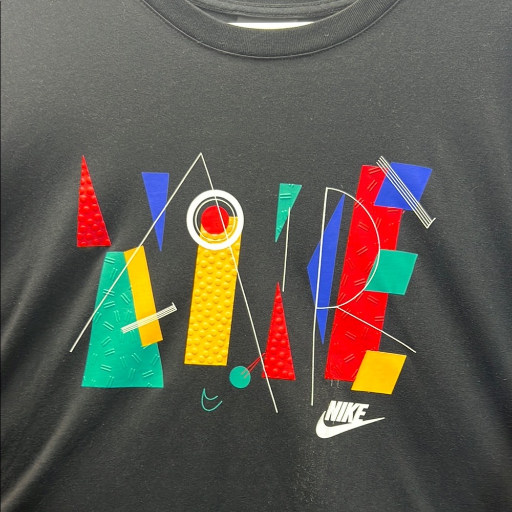 Men's Nike Air Black‎ Tee with Vibrant Geometric Design